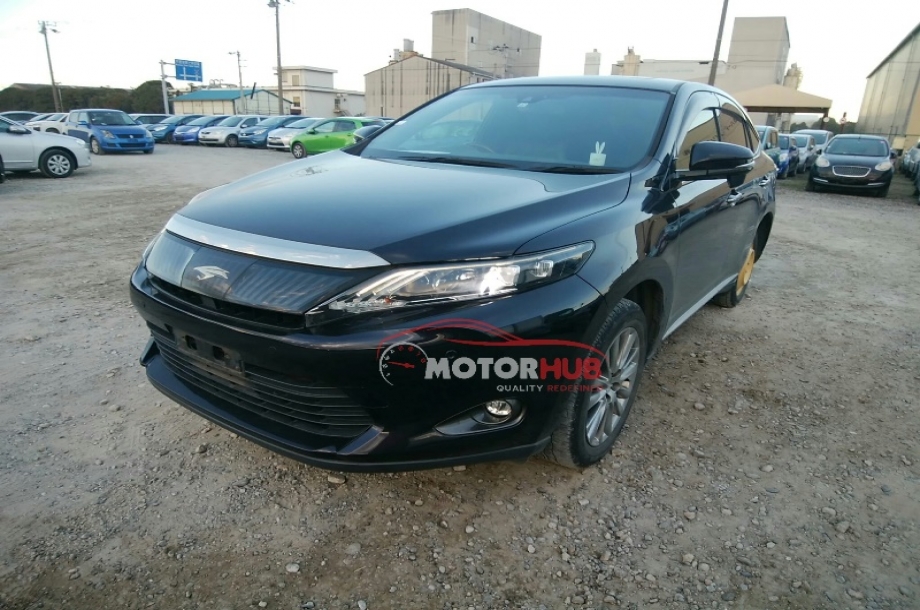 Toyota Harrier 2015