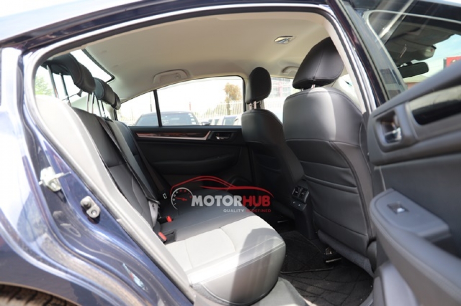 Subaru Legacy 2015