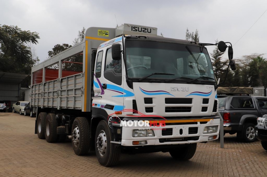 Isuzu CYH 2015