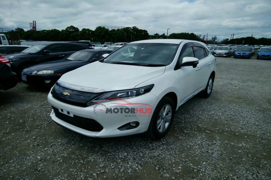 Toyota Harrier 2016