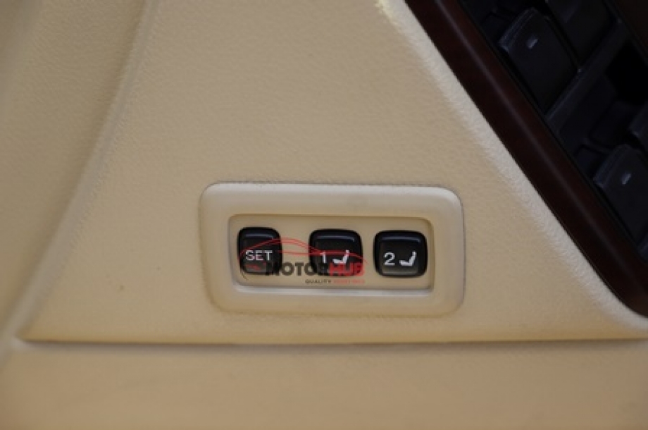 Toyota Land Cruiser Prado 2015