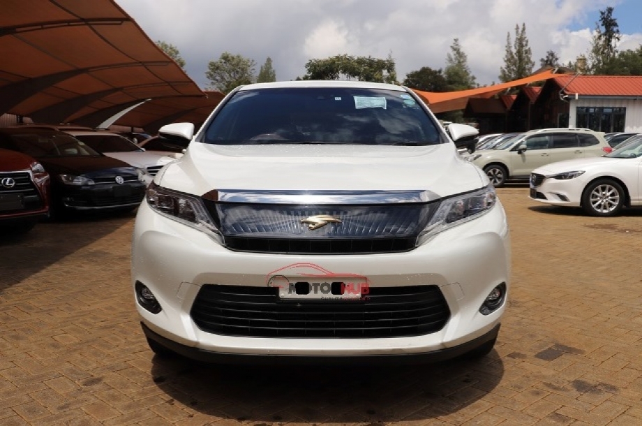 Toyota Harrier 2016