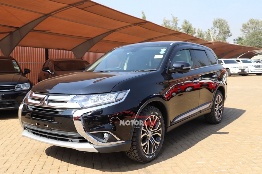 Mitsubishi Outlander 2016