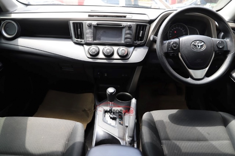 Toyota RAV4 2016