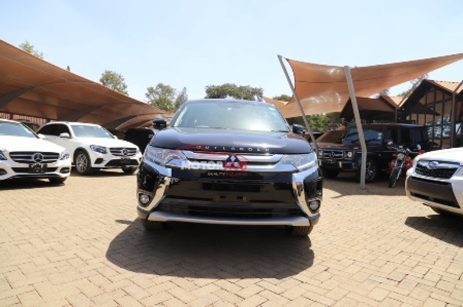Mitsubishi Outlander 2015