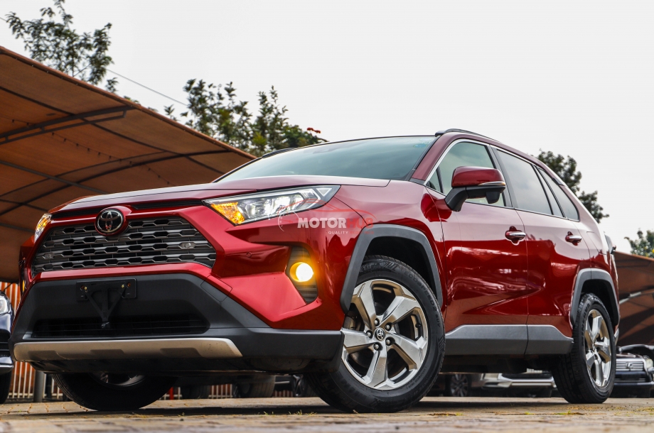 RAV4