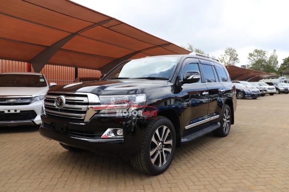 Land Cruiser V8