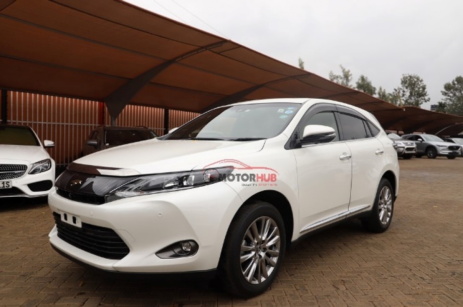 Toyota Harrier 2016