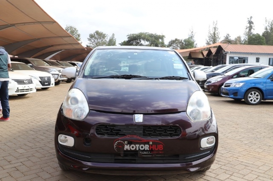 Toyota Passo 2015