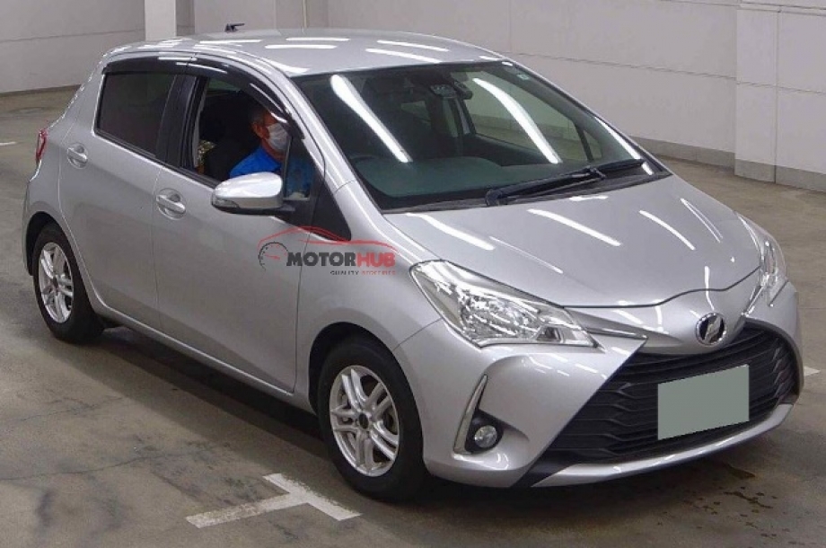 Toyota Vitz 2017