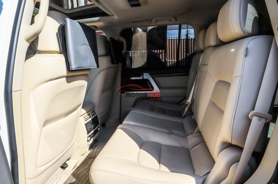 Toyota Land Cruiser V8 ZX 2018