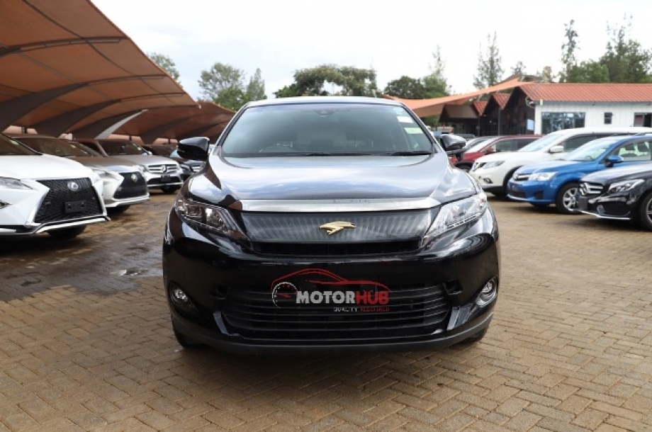 Toyota Harrier 2016