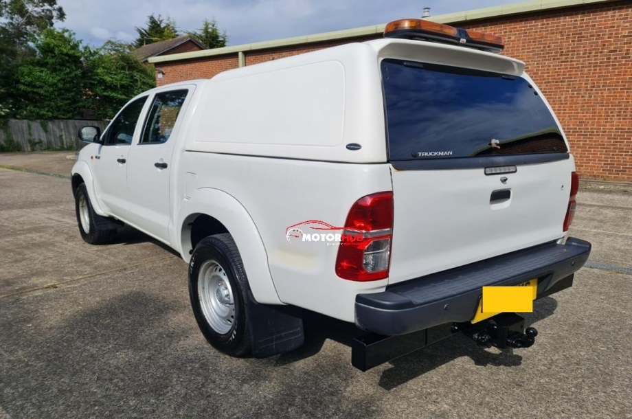 Toyota Hilux Double Cab 2015