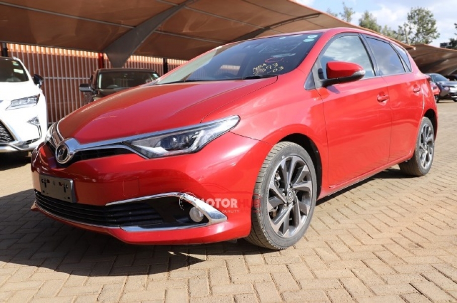 Toyota Auris 2016