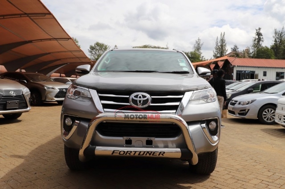 Toyota Fortuner 2017