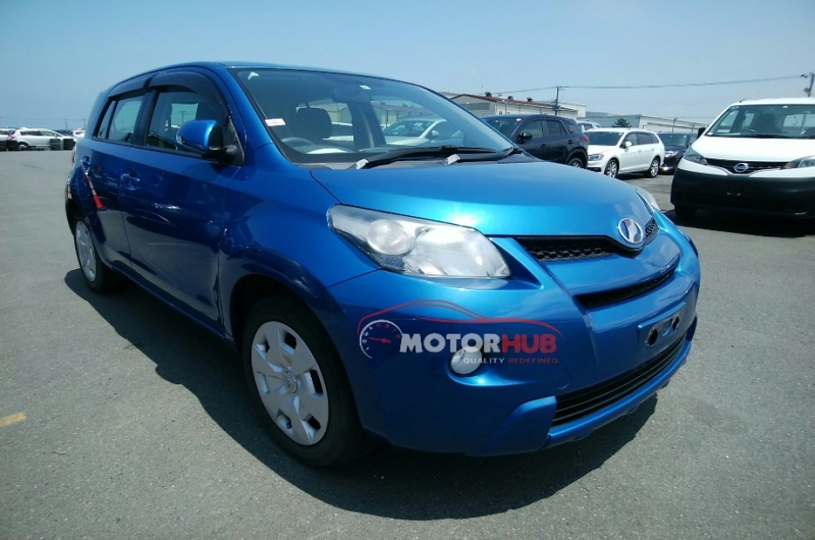 Toyota IST 2015