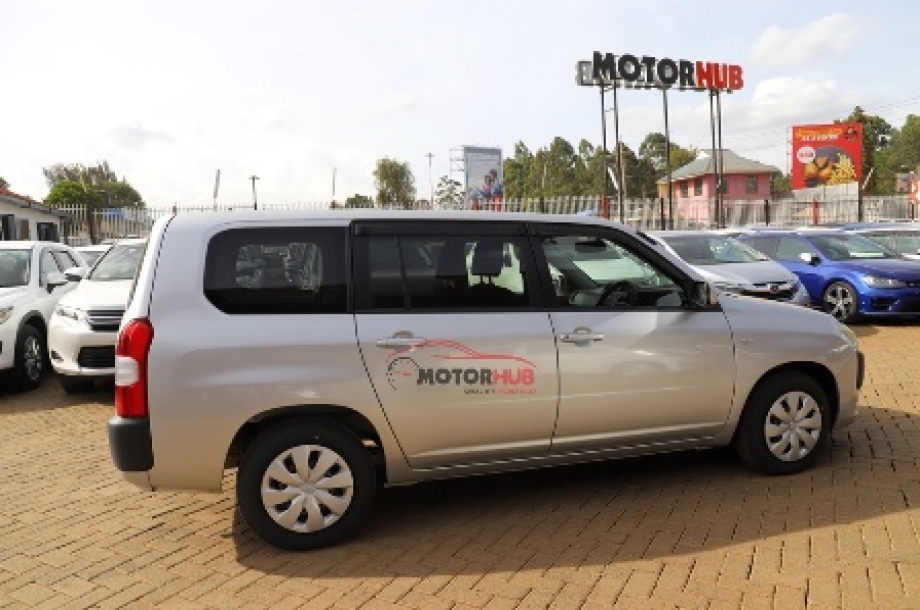 Toyota Probox 2015