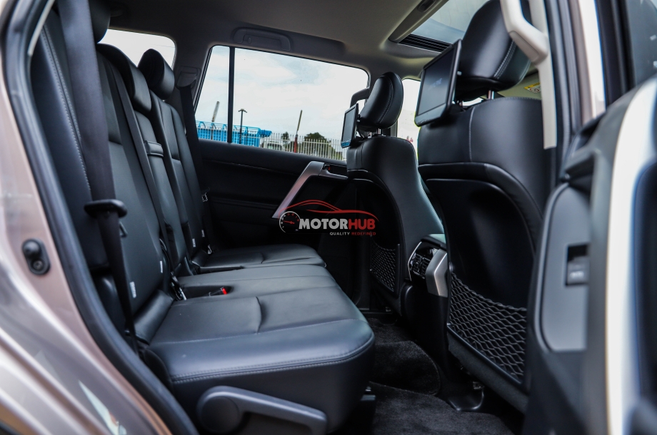 Toyota Land Cruiser Prado 2023