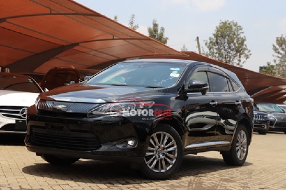 Toyota Harrier 2015
