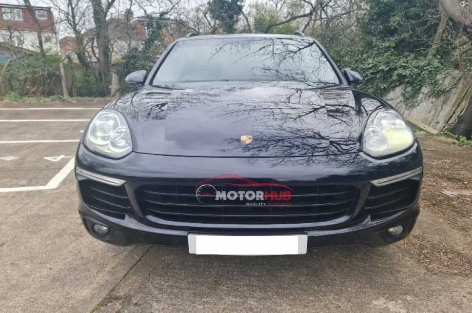 Porsche Cayenne 2016