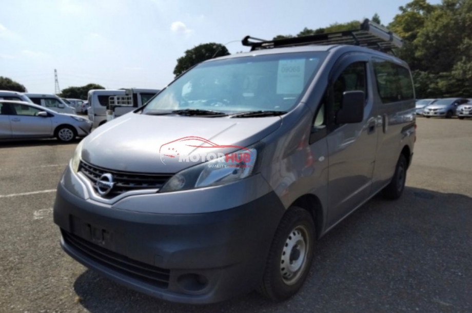 Nissan NV200 2016