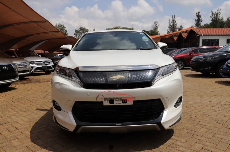 Toyota Harrier 2015
