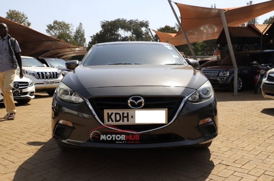 Mazda Axela 2015