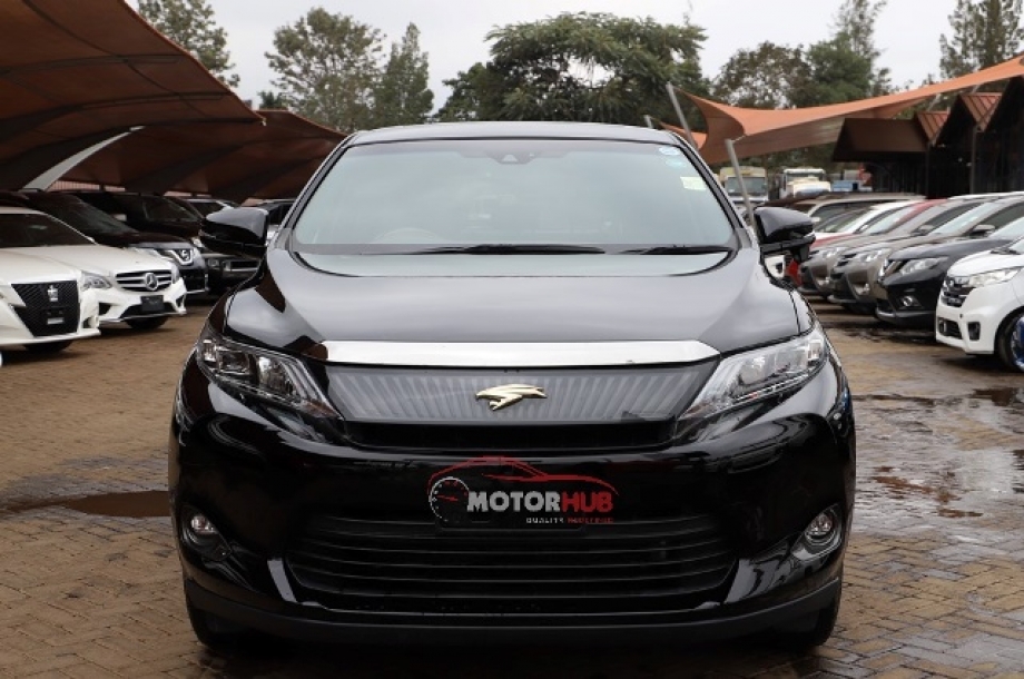 Toyota Harrier 2016