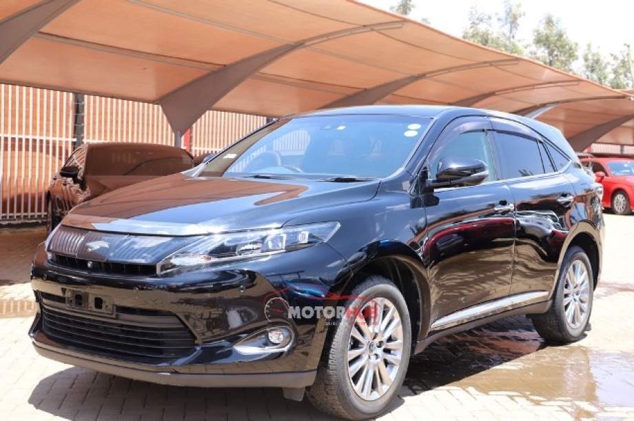 Toyota Harrier 2016