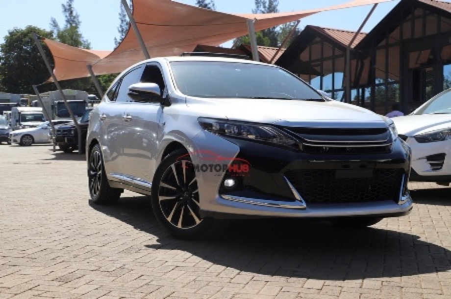 Toyota Harrier 2015