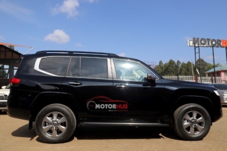 Toyota Landcruiser 300 Series 2022