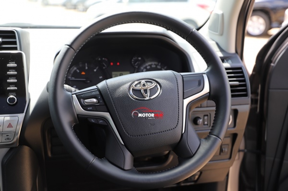 Toyota Land Cruiser Prado 2021