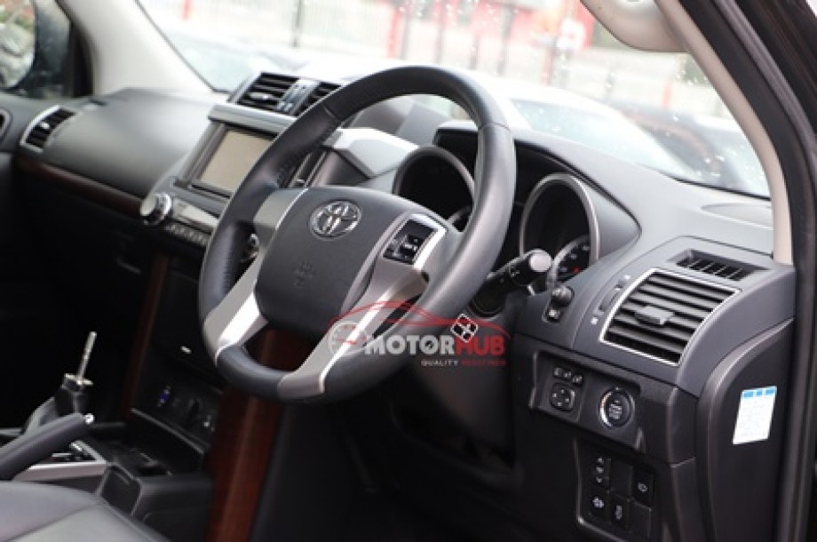 Toyota Land Cruiser Prado 2015