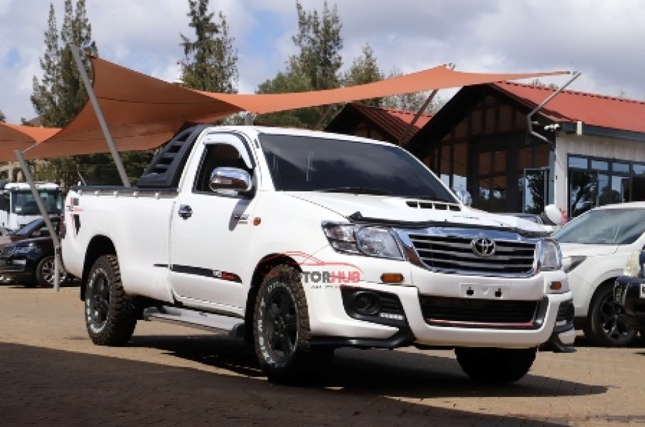 Toyota Hilux 2015