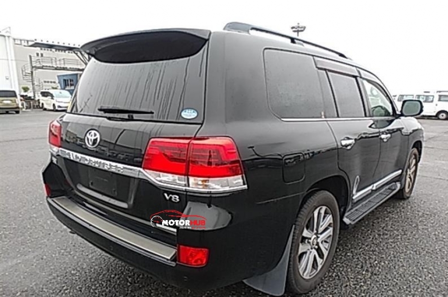 Toyota Land Cruiser V8 ZX 2016