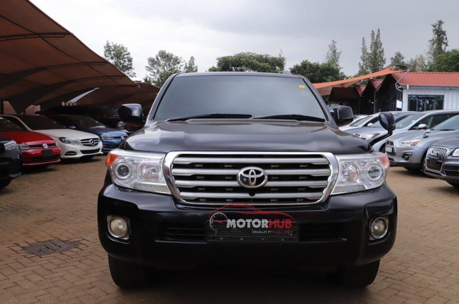 Toyota Land Cruiser V8 For Sale in Kenya