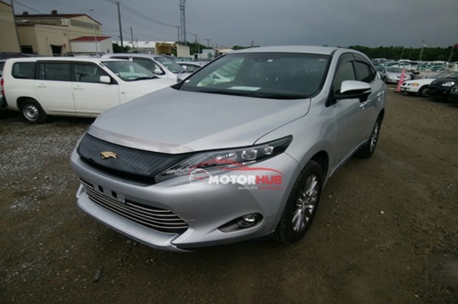 Toyota Harrier 2016