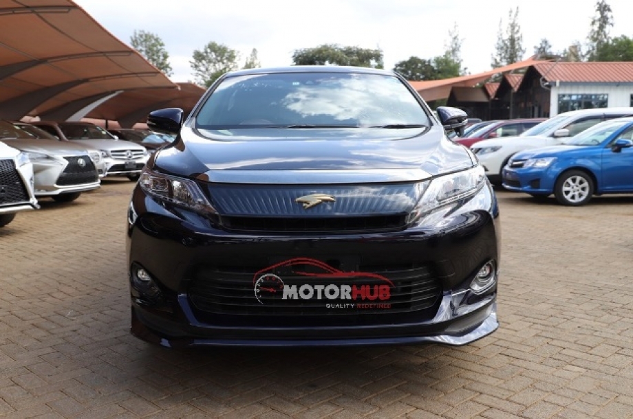Toyota Harrier 2016