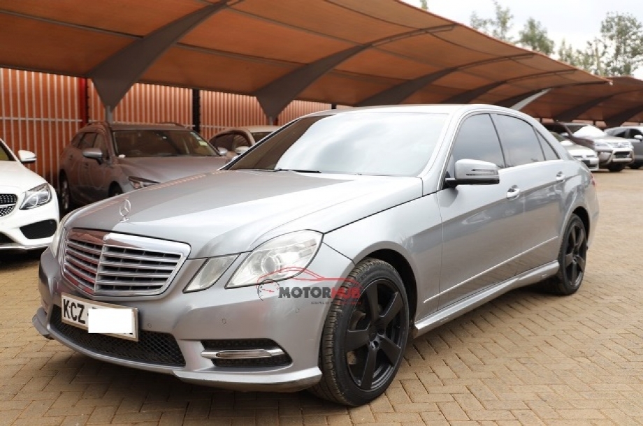 Mercedes-Benz E250 2012