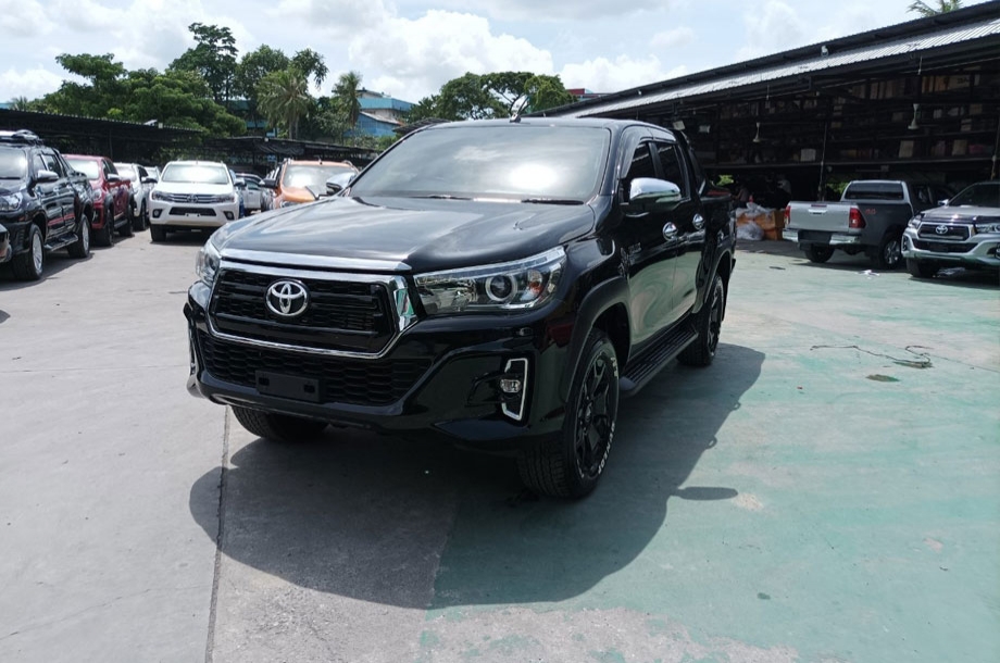 Toyota Hilux Revo 2016