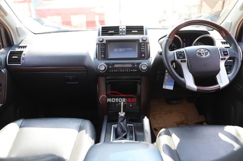 Toyota Land Cruiser Prado 2015