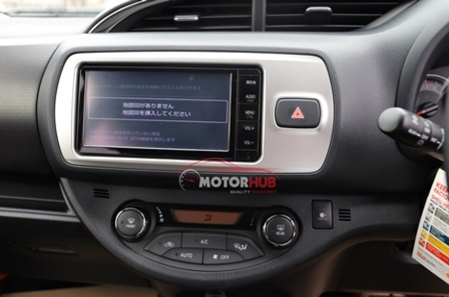 Toyota Vitz 2015