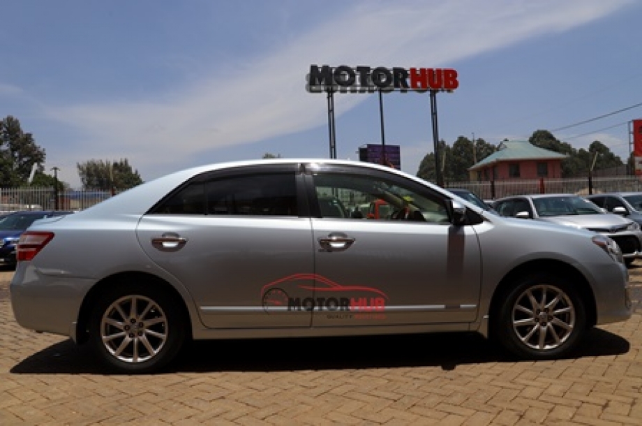 Toyota Premio 2015