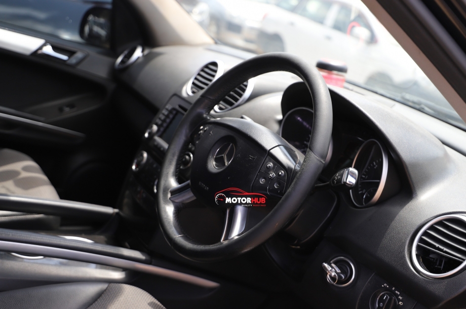 Mercedes-Benz M-Class 2008